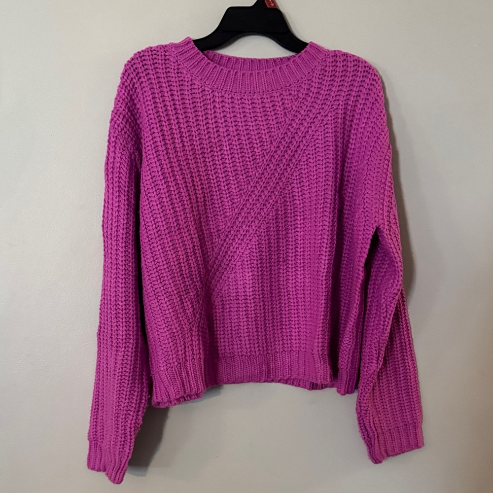 Vibrant Knit Crew Neck Sweater
